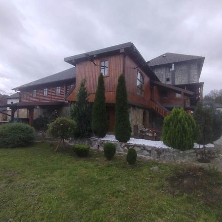 Kula Nekovic Bed & Breakfast Gusinje ภายนอก รูปภาพ