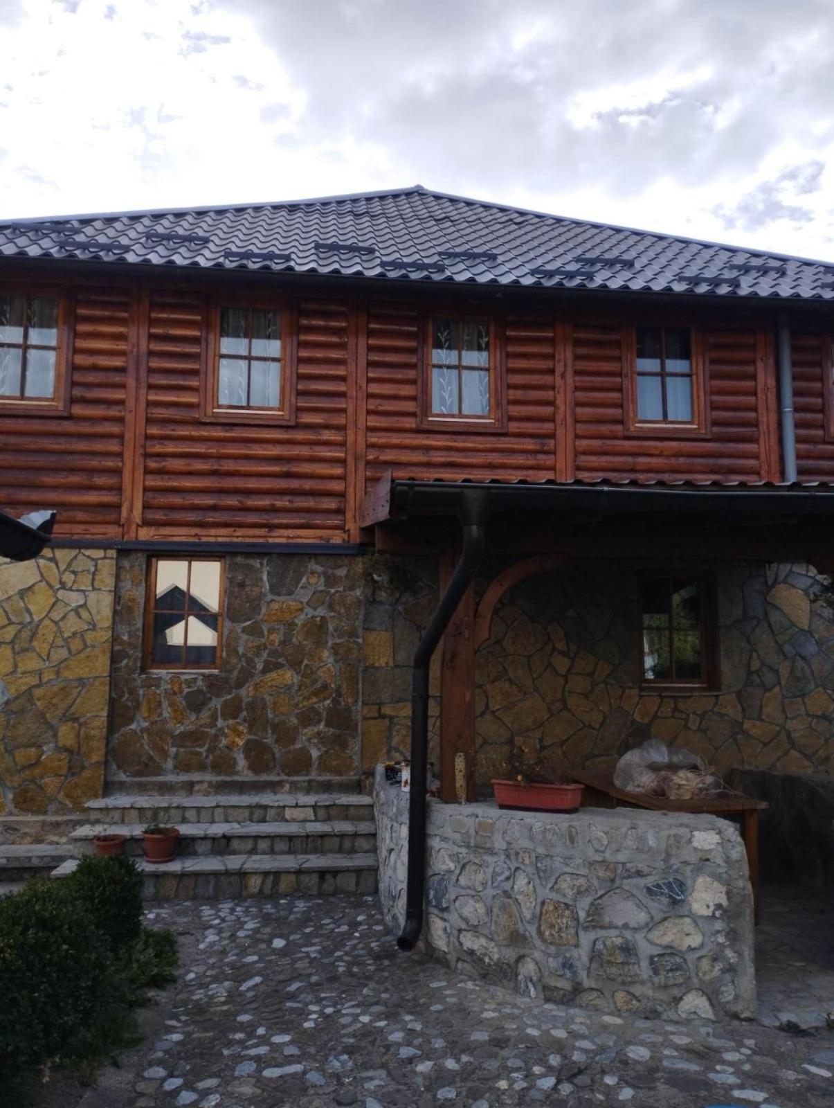 Kula Nekovic Bed & Breakfast Gusinje ภายนอก รูปภาพ